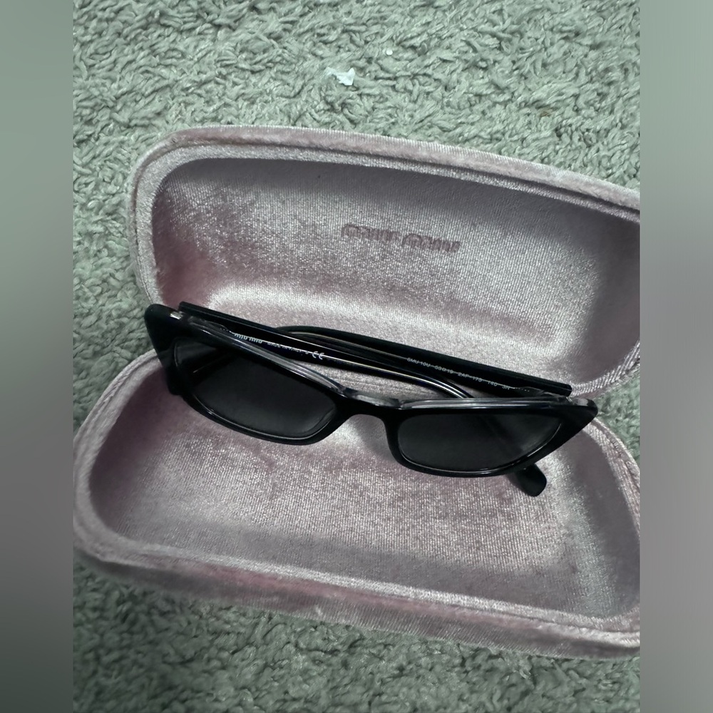 Miu Miu cat eye sunglasses SMU10U
